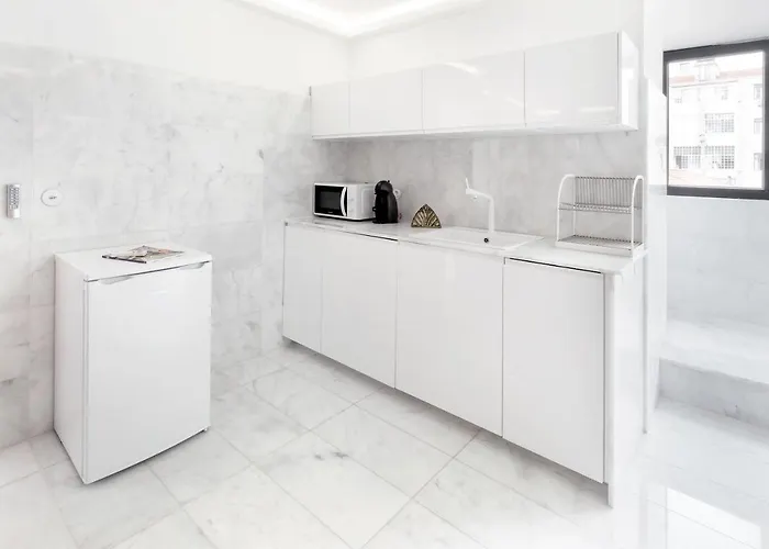 Πανσιόν Cosy In Alcantara - *